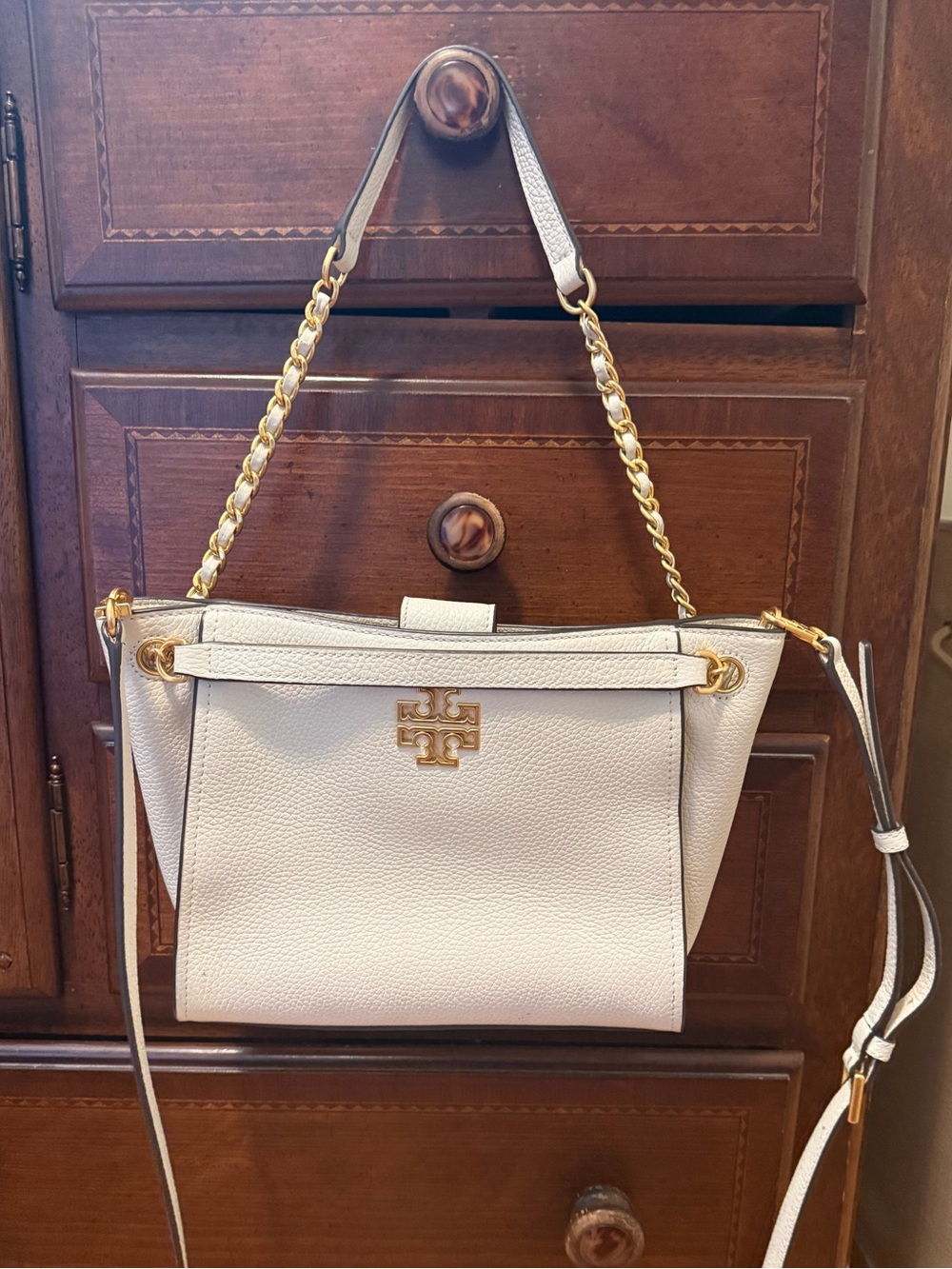 Tory Burch White Leather Convertible Shoulder Bag with Gold Chain